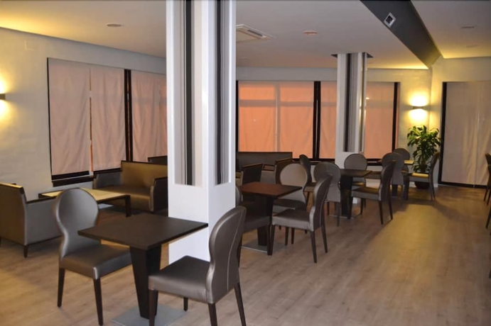 Imagen del bar/restaurante del Aparthotel Hotel Costamar. Foto 6