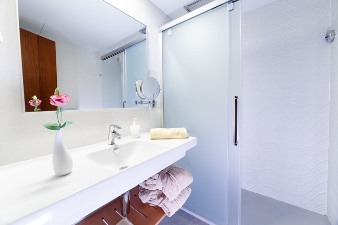 Imagen de la habitación del Aparthotel Hotel Ivory Playa Sports and Spa. Foto 9