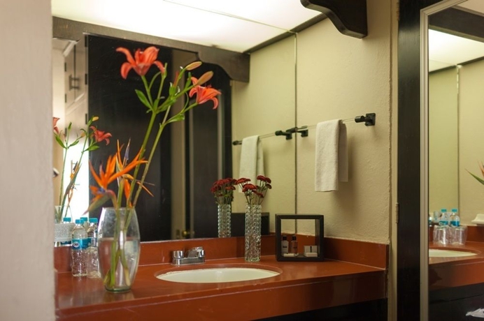 Imagen de la habitación del Aparthotel Hotel Parador Zacatecas. Foto 3
