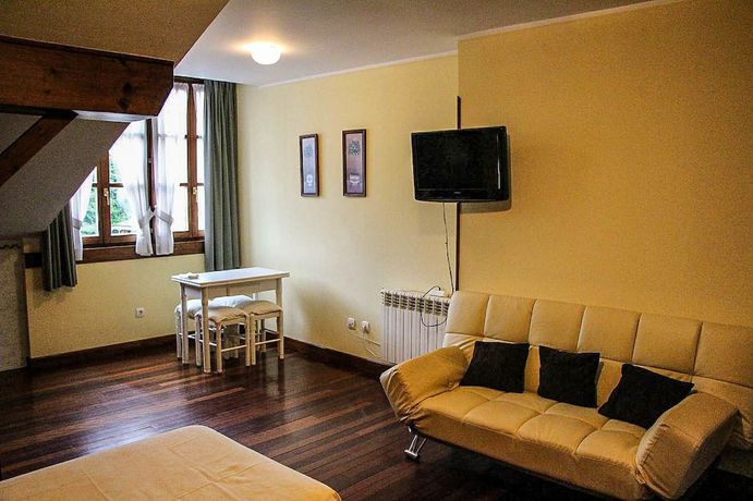 Imagen de la habitación del Aparthotel Hotel Puerto De Llanes. Foto 4