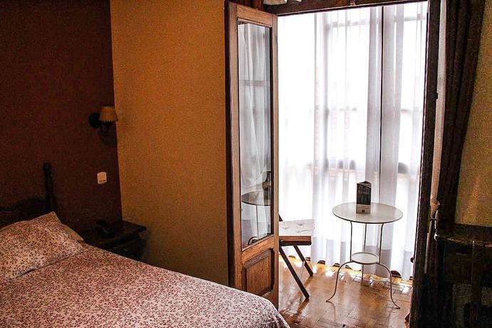 Imagen de la habitación del Aparthotel Hotel Puerto De Llanes. Foto 5
