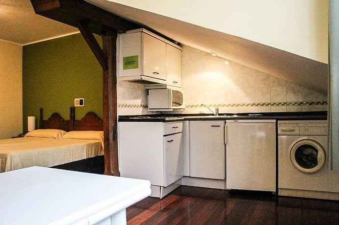 Imagen de la habitación del Aparthotel Hotel Puerto De Llanes. Foto 9