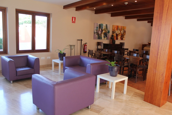 Imagen de los interiores del Aparthotel Hotel Puerto Mar. Foto 7