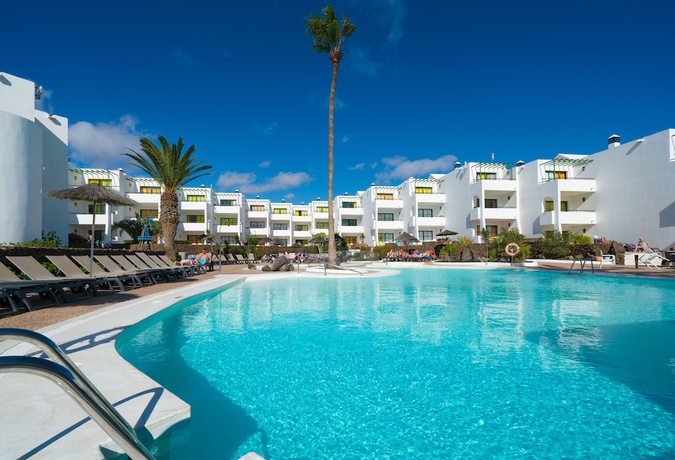 Imagen de la piscina del Aparthotel Hotel Siroco - Adults Only. Foto 8
