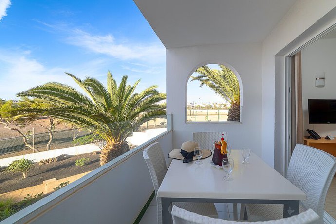 Imagen de la habitación del Aparthotel Hotel Siroco - Adults Only. Foto 7