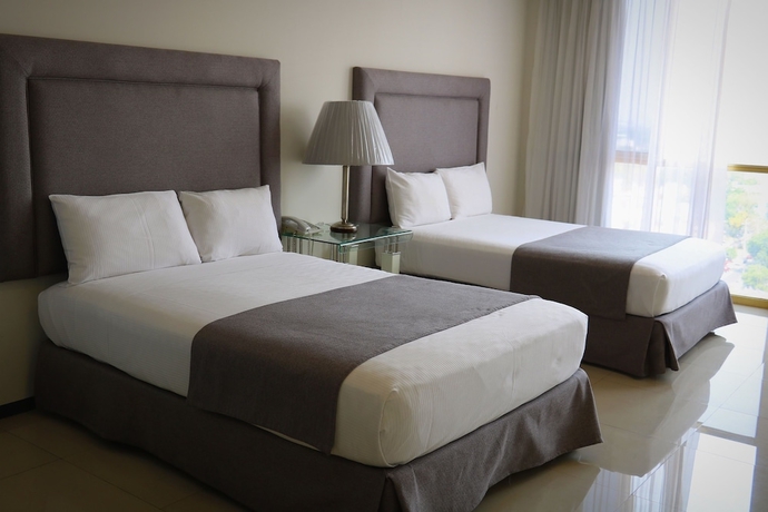 Imagen de la habitación del Aparthotel Hotel Suites Bernini. Foto 3