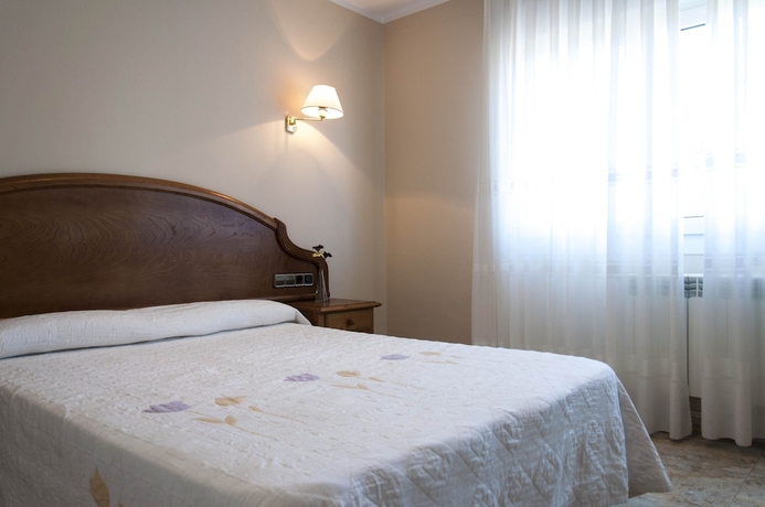 Imagen de la habitación del Aparthotel Hotel Y Apartamentos San Jorge. Foto 6