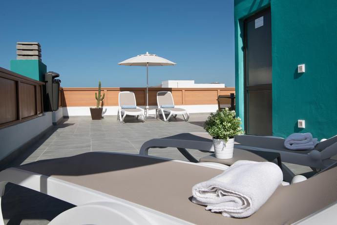 Imagen general del Aparthotel Idafe. Foto 10