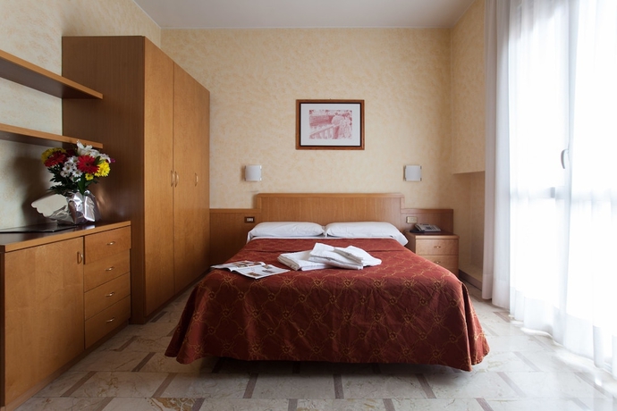 Imagen de la habitación del Aparthotel Ih Hotels Milano Argonne Park. Foto 9