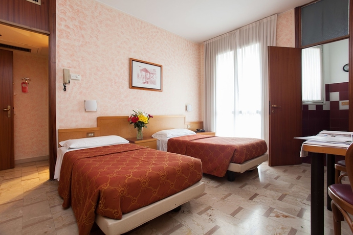 Imagen de la habitación del Aparthotel Ih Hotels Milano Argonne Park. Foto 12