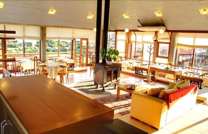 Imagen de los interiores del Aparthotel Il Belvedere Apart Hotel. Foto 19