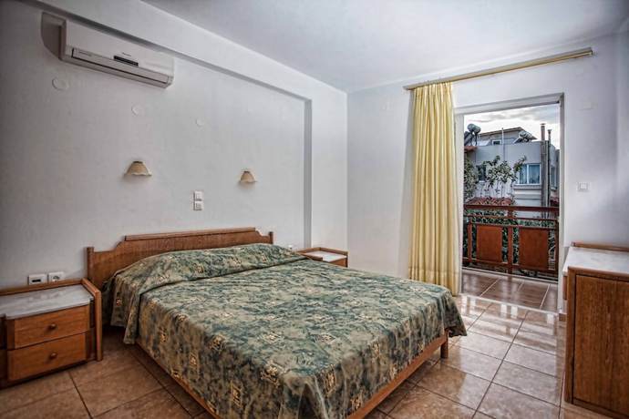 Imagen de la habitación del Aparthotel Ilian Beach. Foto 5