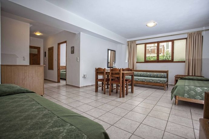 Imagen de la habitación del Aparthotel Ilian Beach. Foto 15