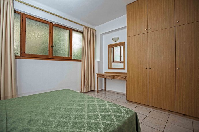 Imagen de la habitación del Aparthotel Ilian Beach. Foto 16