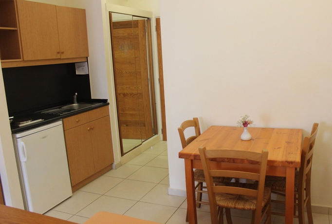 Imagen de la habitación del Aparthotel Indigo Mare Hotel Apartments. Foto 8