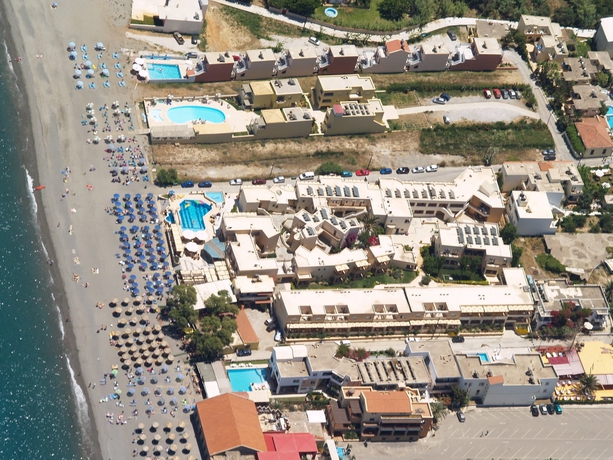 Imagen de los exteriores del Aparthotel Indigo Mare Hotel Apartments. Foto 13