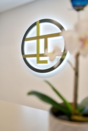 Imagen de los interiores del Aparthotel Ines Luna Suites. Foto 17