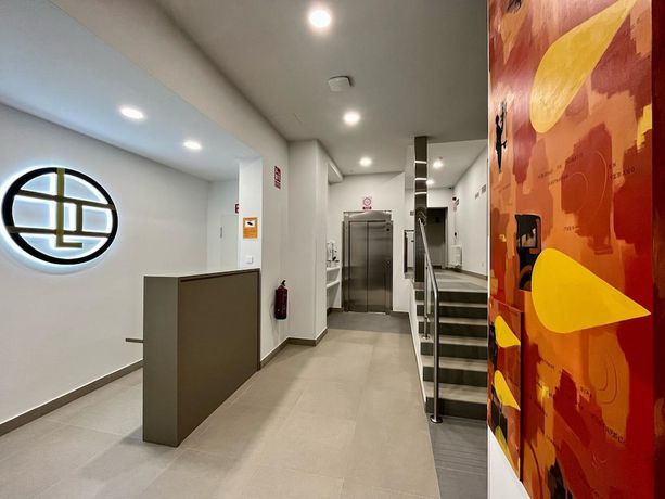 Imagen de los interiores del Aparthotel Ines Luna Suites. Foto 18