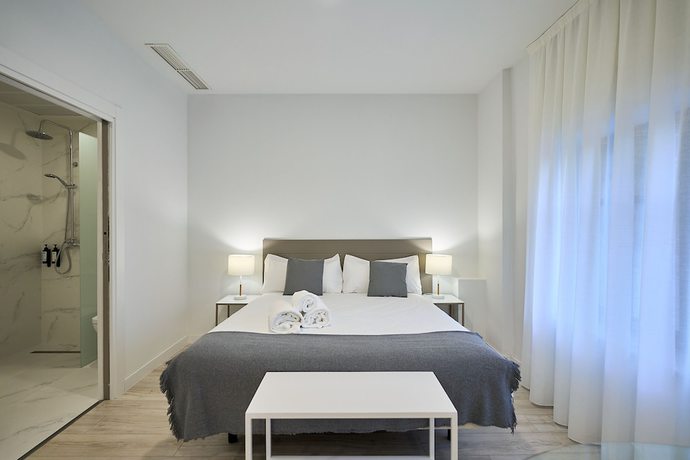 Imagen de la habitación del Aparthotel Ines Luna Suites. Foto 8