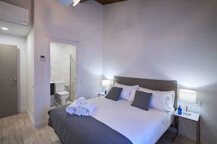 Imagen de la habitación del Aparthotel Ines Luna Suites. Foto 9
