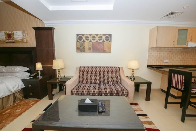 Imagen de la habitación del Aparthotel Ivory Grand Hotel Apartments. Foto 12