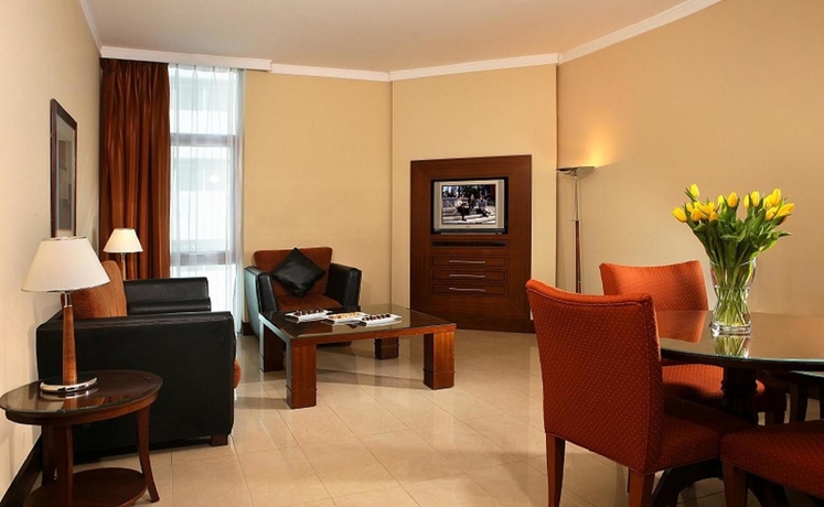 Imagen de los exteriores del Aparthotel J5 Rimal Hotel Apartments. Foto 9