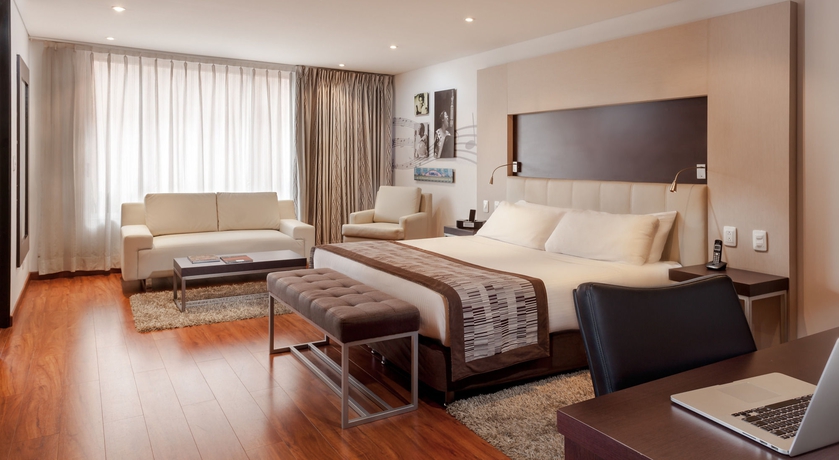 Imagen de la habitación del Aparthotel Jazz Apartments Luxury Suites. Foto 10