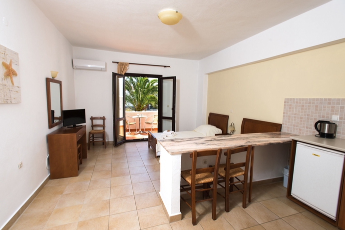 Imagen de la habitación del Aparthotel Joanna Hotel, Patmos. Foto 6