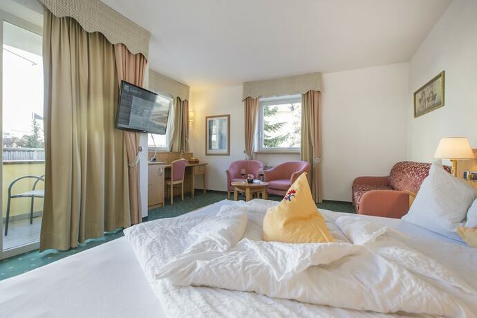 Imagen general del Aparthotel KRONPLATZ Luxury House. Foto 9