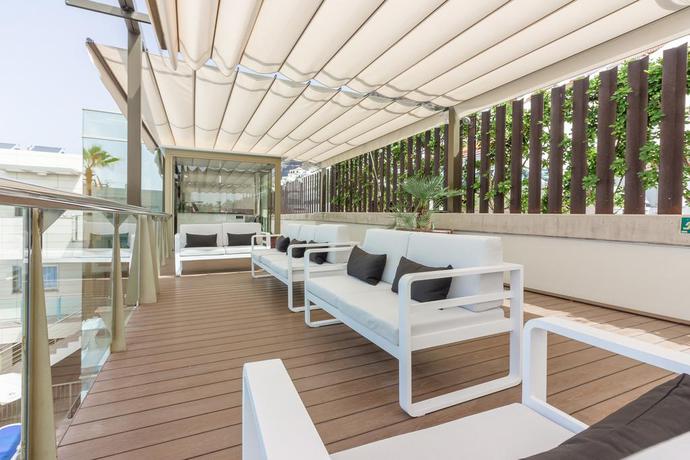 Imagen de los exteriores del Aparthotel Klayman Diamond. Foto 25