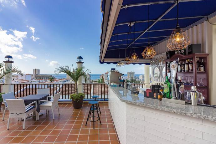 Imagen del bar/restaurante del Aparthotel Klayman Olivina. Foto 3