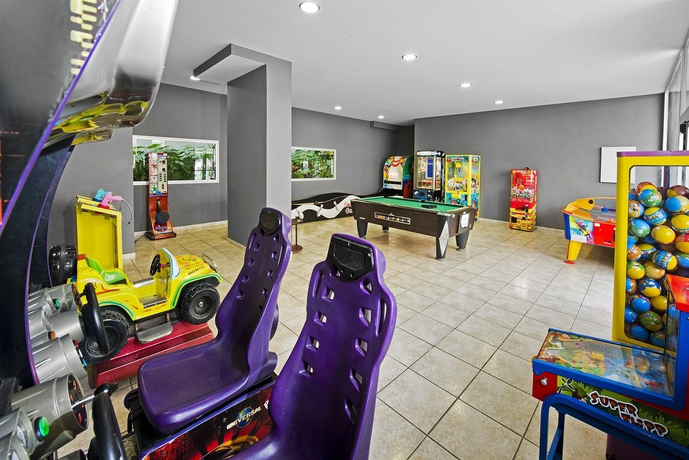 Imagen de los interiores del Aparthotel Kn Columbus. Foto 6
