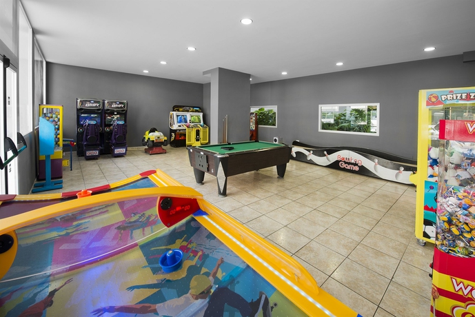 Imagen de los interiores del Aparthotel Kn Columbus. Foto 8