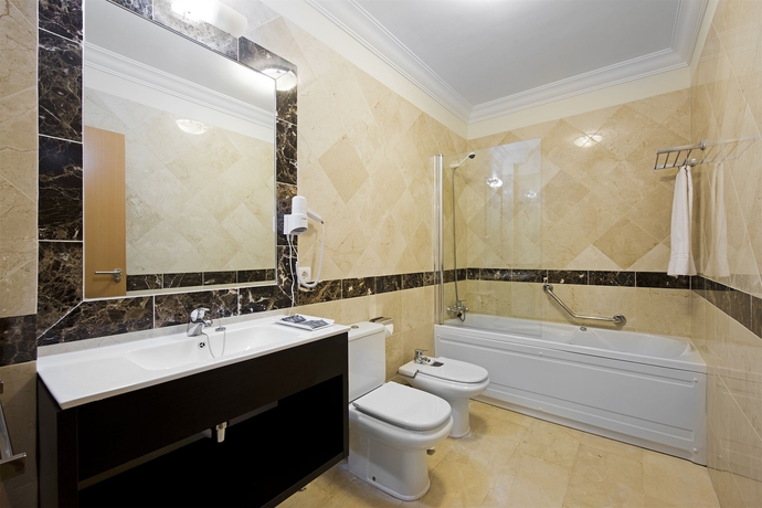 Imagen de la habitación del Aparthotel Kn Panoramica Heights. Foto 4