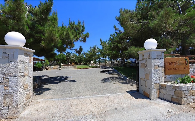 Imagen de los exteriores del Aparthotel Kreta Natur. Foto 13