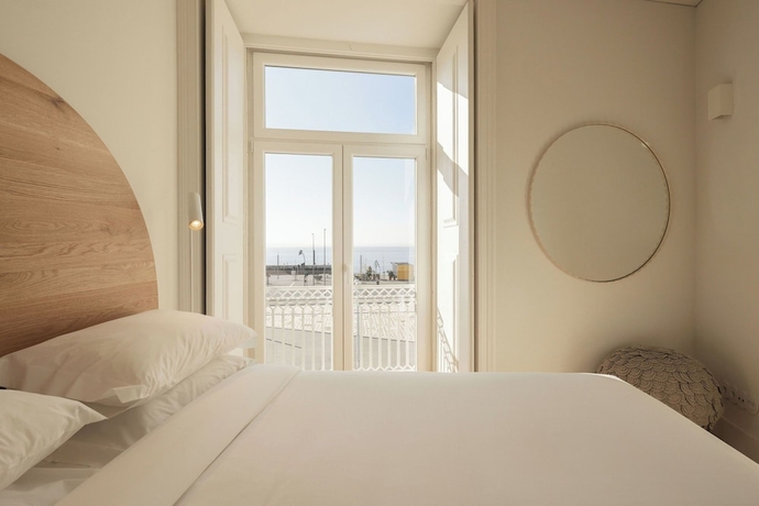 Imagen de la habitación del Aparthotel LIOZ Lisboa. Foto 4
