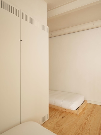 Imagen de la habitación del Aparthotel LIOZ Lisboa. Foto 11