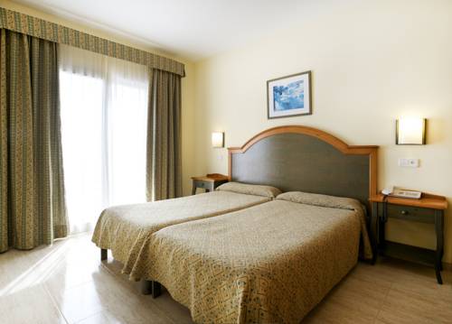 Imagen de la habitación del Aparthotel La Pergola Mallorca. Foto 3
