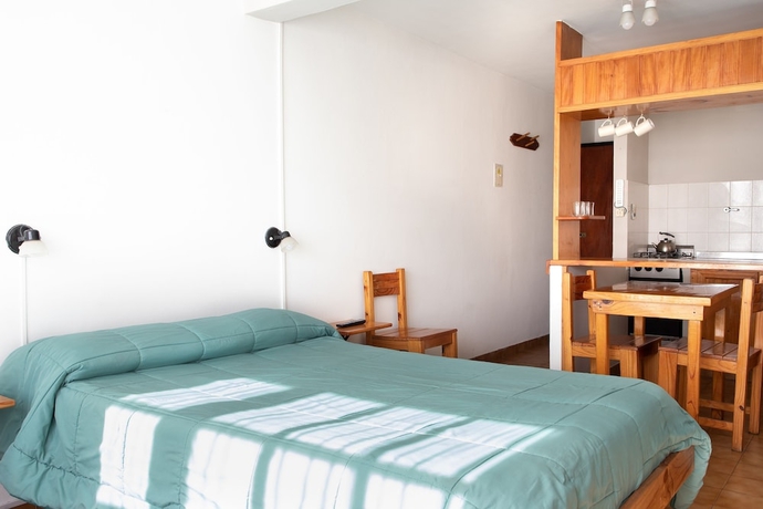 Imagen de la habitación del Aparthotel La Ponderosa. Foto 7