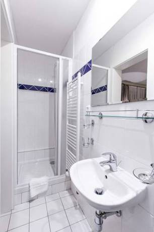 Imagen de la habitación del Aparthotel La Provence. Foto 5