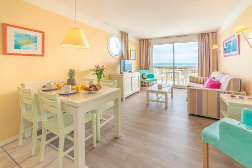 Imagen de la habitación del Aparthotel Lagrange Vacances - L'Estran. Foto 2