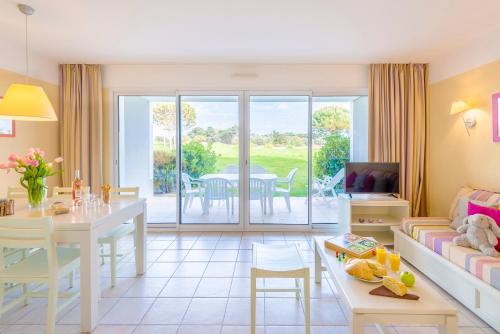 Imagen de la habitación del Aparthotel Lagrange Vacances - L'Estran. Foto 8