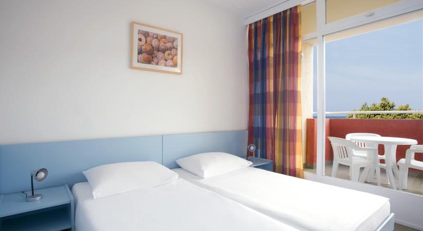 Imagen general del Aparthotel Lanterna Resort. Foto 4