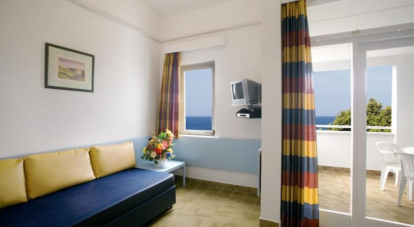Imagen general del Aparthotel Lanterna Resort. Foto 10