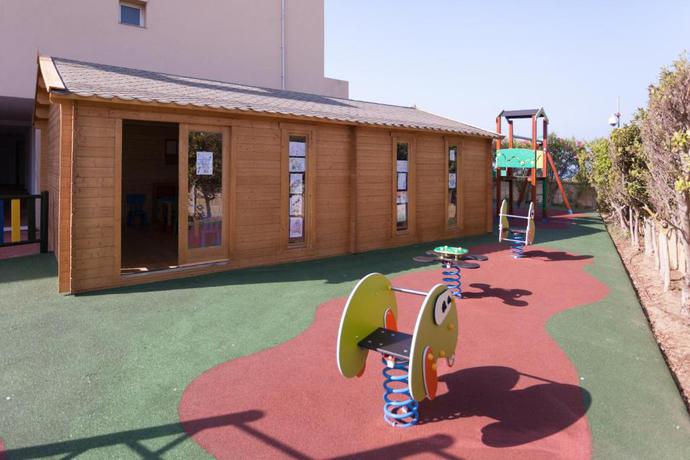 Imagen de los exteriores del Aparthotel Las Dunas, Chiclana - Sancti Petri. Foto 14