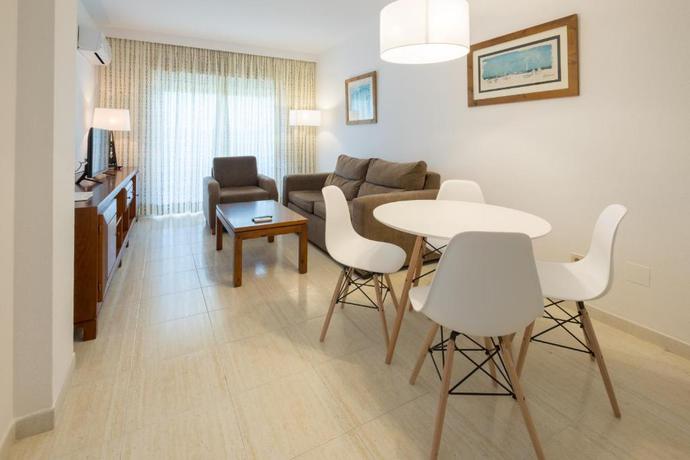 Imagen de la habitación del Aparthotel Las Dunas, Chiclana - Sancti Petri. Foto 9