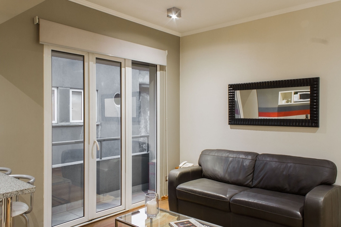 Imagen de los interiores del Aparthotel Lastarria Hotel and Aparts. Foto 16