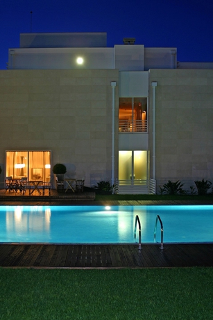 Imagen de la piscina del Aparthotel Lavanda Miravillas. Foto 7