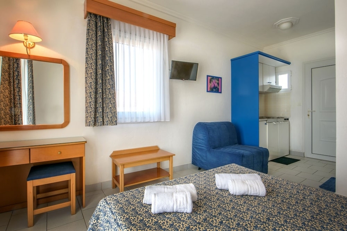 Imagen de la habitación del Aparthotel Lazaridis Luxury Apartments. Foto 8