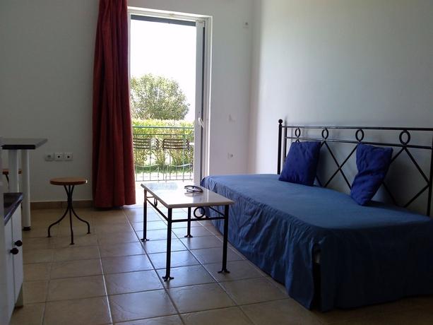Imagen de los interiores del Aparthotel Liberatos Village. Foto 9